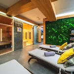 Szymaszkowa 4*