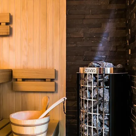 Szymaszkowa Bed and Breakfast