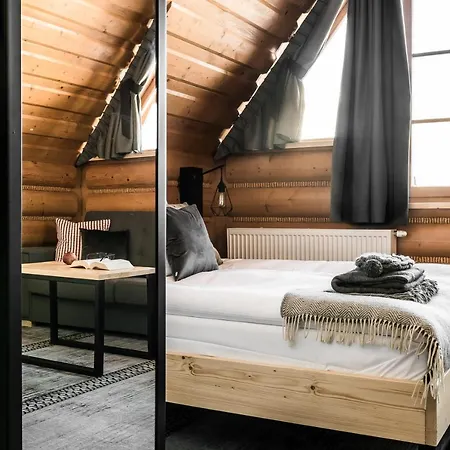 Bed & Breakfast Szymaszkowa 4*