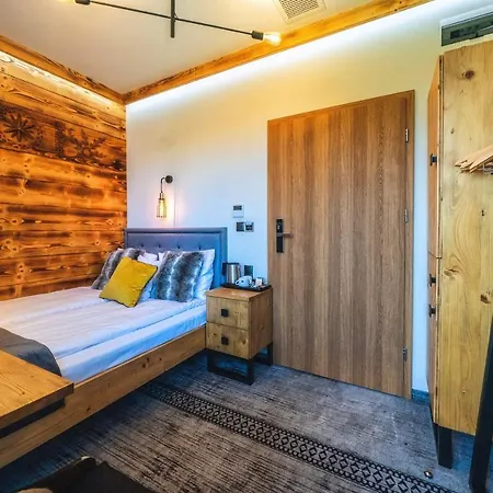 Bed & Breakfast Szymaszkowa 4*
