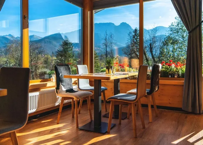 Szymaszkowa Отель типа 